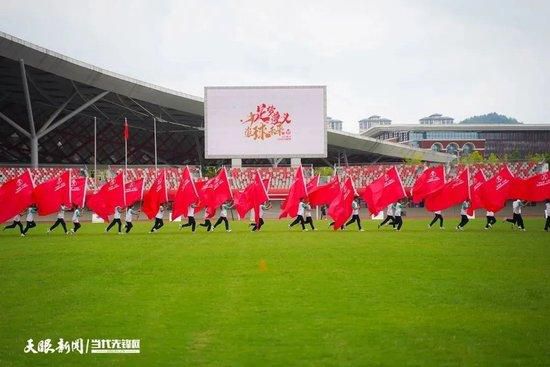 白鹿镇中医堂大夫、世代为医，与白鹿两家有姻亲关系，虽主要却老打酱油。